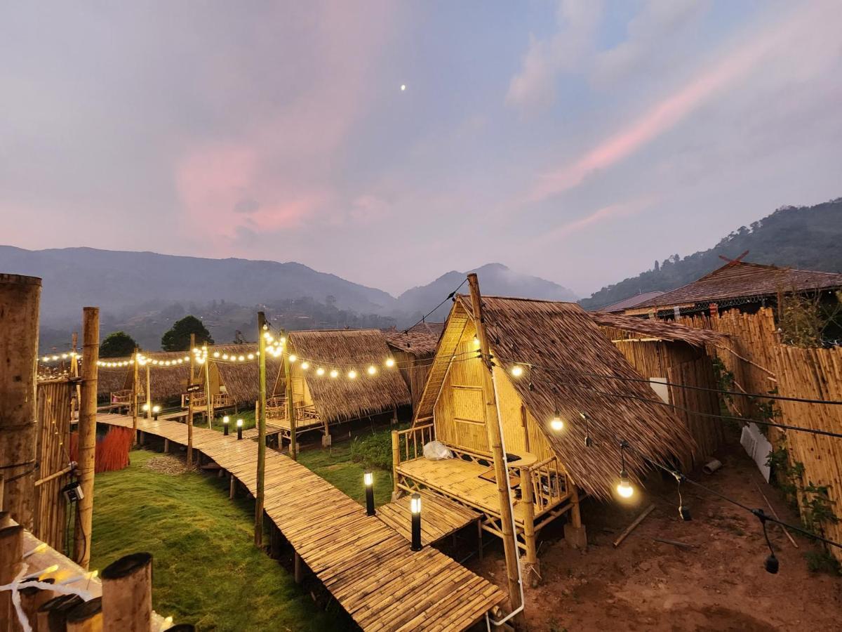 Yellowstone Camps Resort Sapan Ban Huai Ti Exterior foto